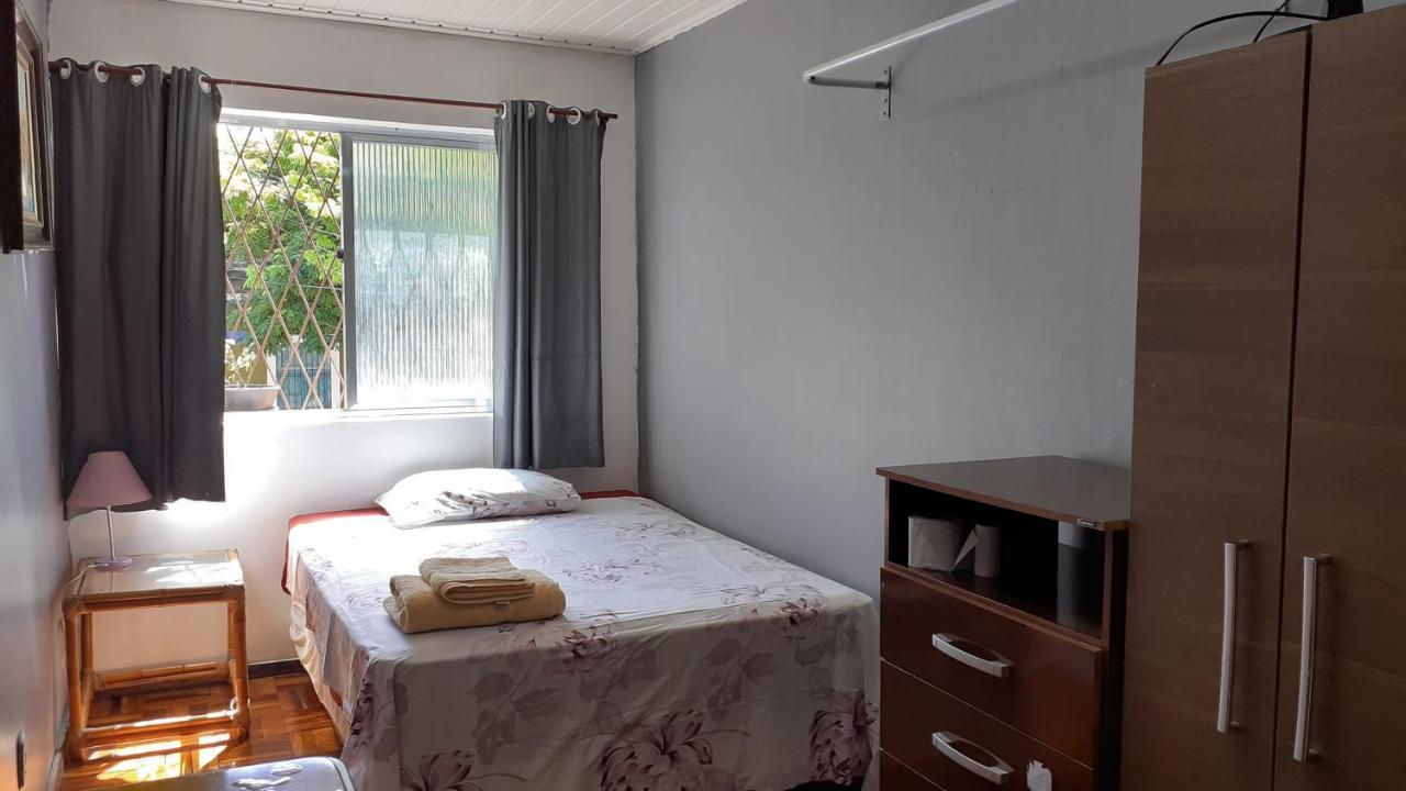 Fora De Casa Guest House Poa Порту-Алегри Экстерьер фото